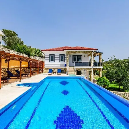 Exclusive 4 Bedroom Villa, 1006 Βίλα *