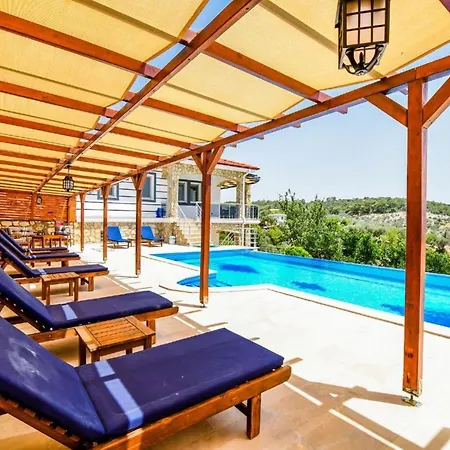 Βίλα Exclusive 4 Bedroom Villa, 1006